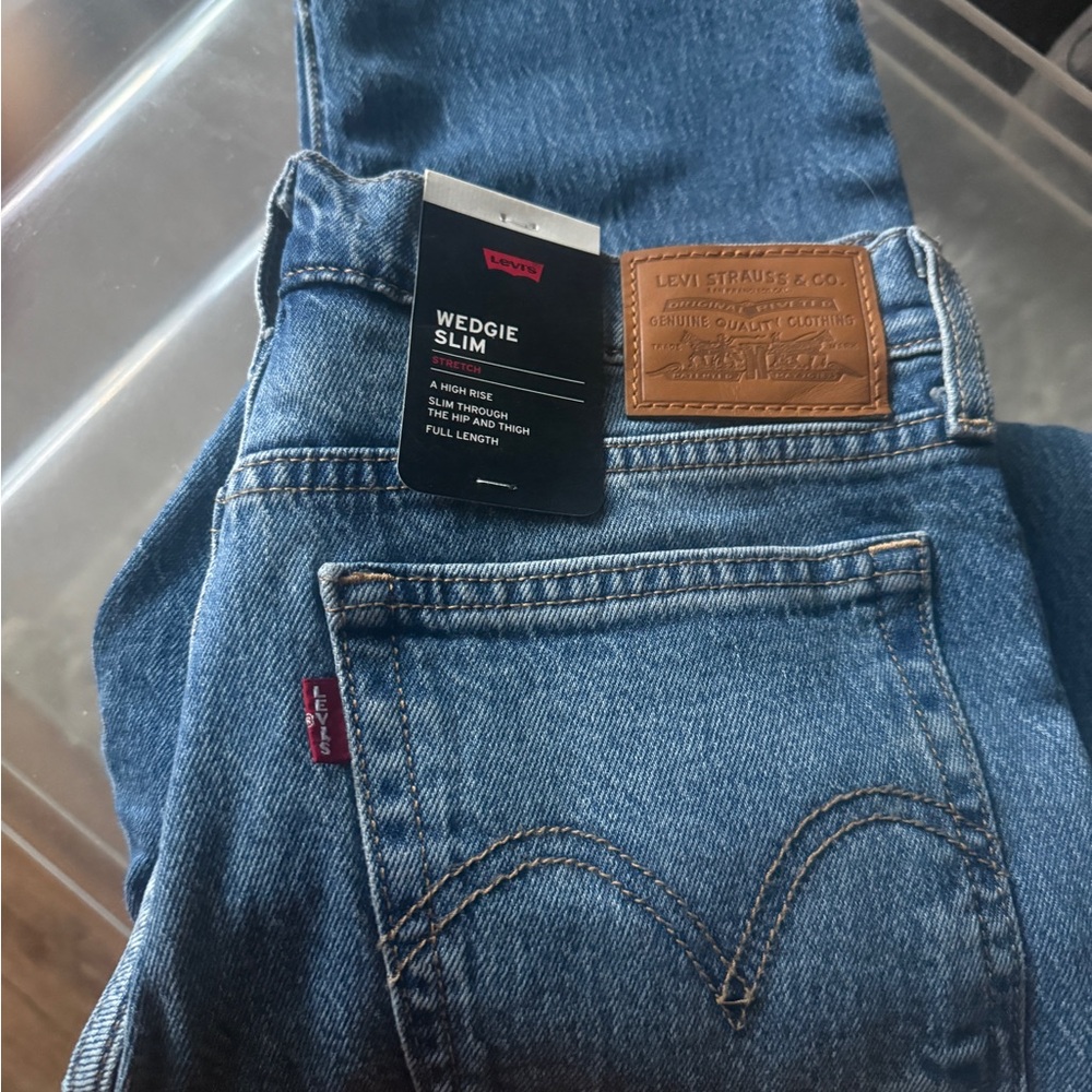 Levi's Women’s Slim Wedgie Jeans